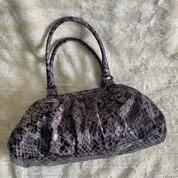Stuart Weitzman Reptile Skin Shoulder Bag - Picture 10 of 10